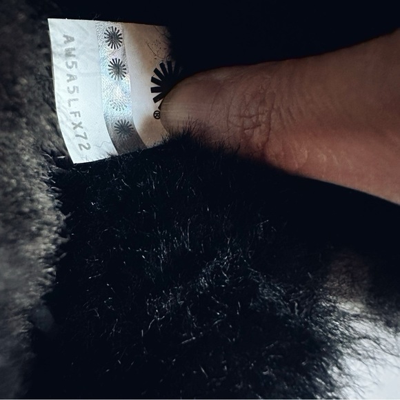 UGG Bailey Zip Mini Black Boots Size 5 - Picture 8 of 13